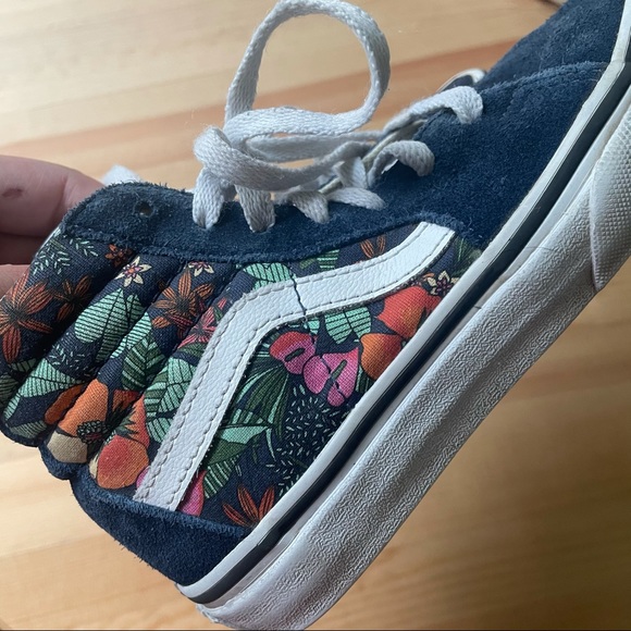 Vans Sk8 Hi Top Hibiscus Sneakers - Picture 10 of 13